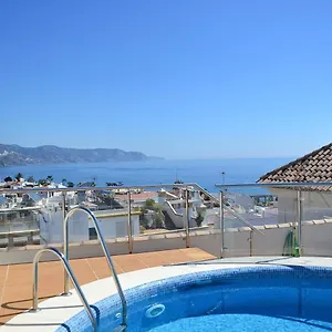 Paradise - Center Plaza España , Nerja España