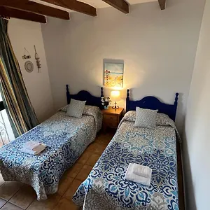 Paradise - Alminares , Nerja España