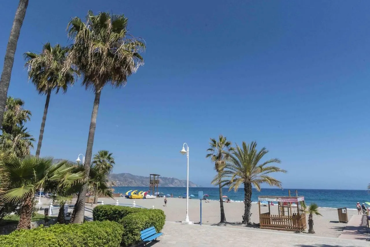 Burriana Beach Apartamento Nerja España
