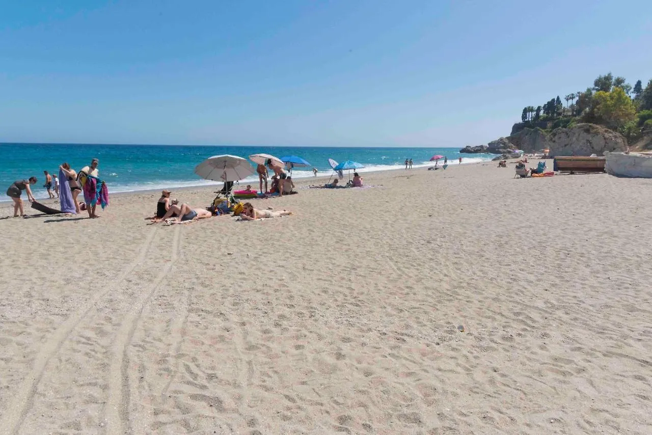 Burriana Beach Apartamento Nerja